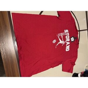 BreakingT Oklahoma Sooners Alex Storako Softball T-Shirt Crimson Mens Large NEW